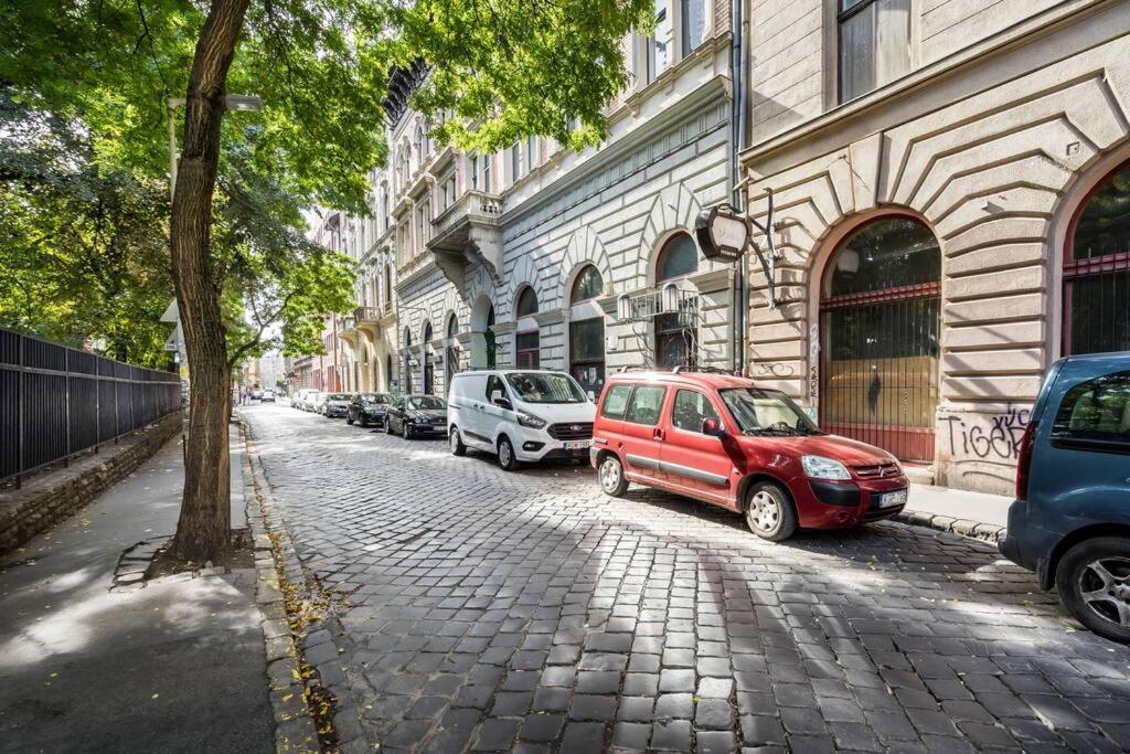 Klauzal Garden City Apartments ブダペスト エクステリア 写真