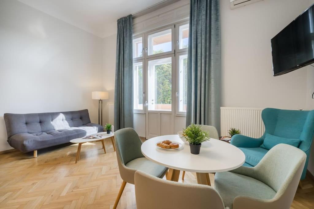 Klauzal Garden City Apartments ブダペスト エクステリア 写真