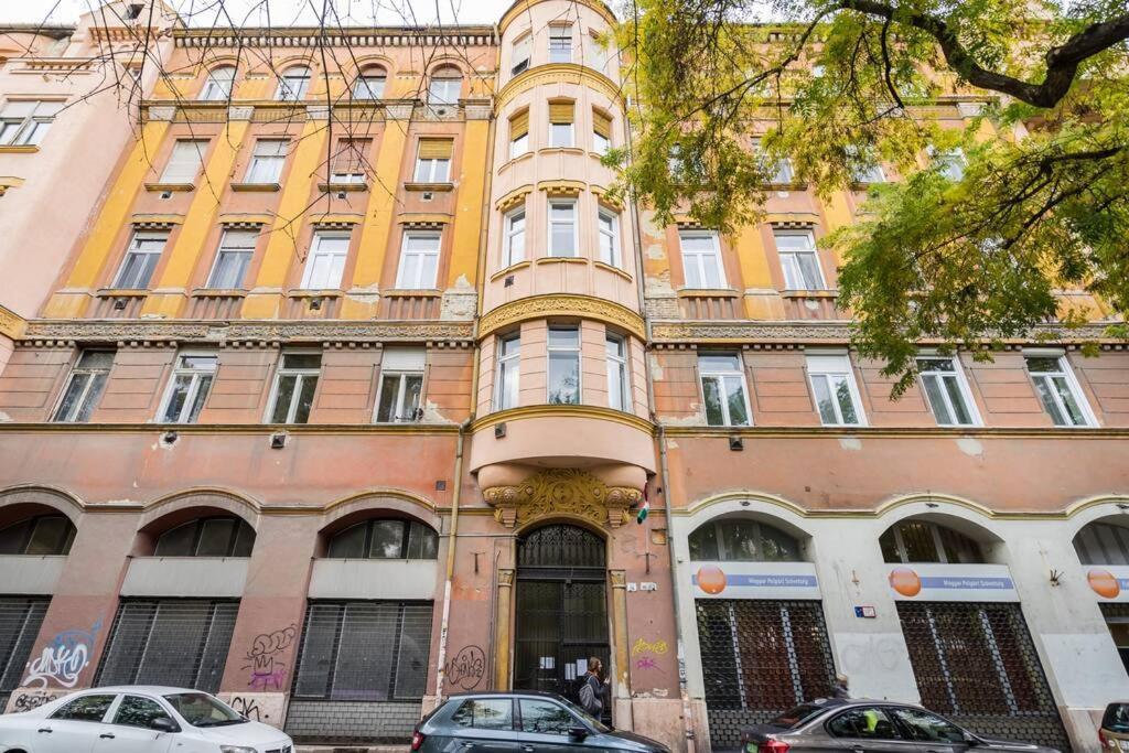 Klauzal Garden City Apartments ブダペスト エクステリア 写真