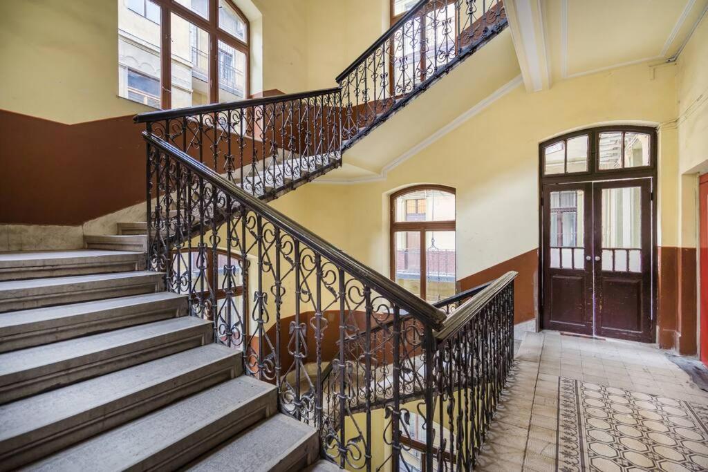 Klauzal Garden City Apartments ブダペスト エクステリア 写真